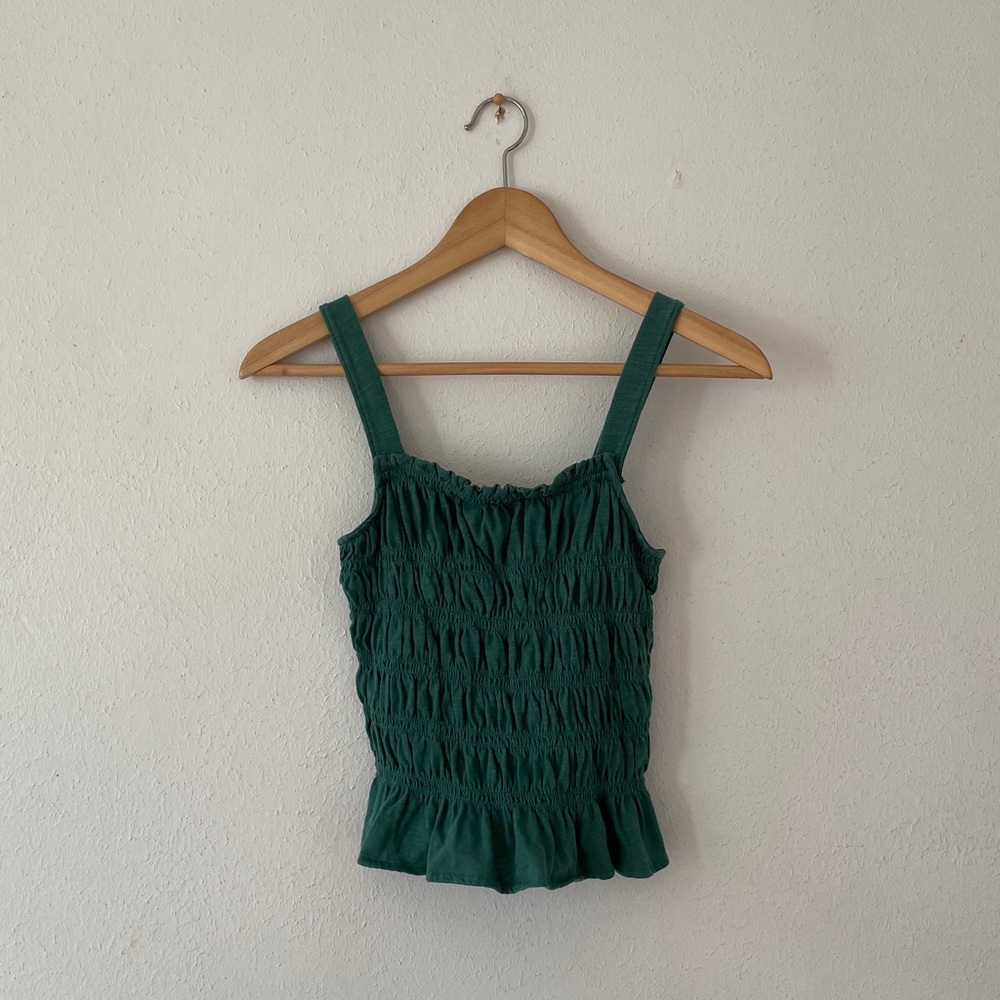 Universal Thread Tank Top Smocked Green Ruffle - Picture 14 of 14